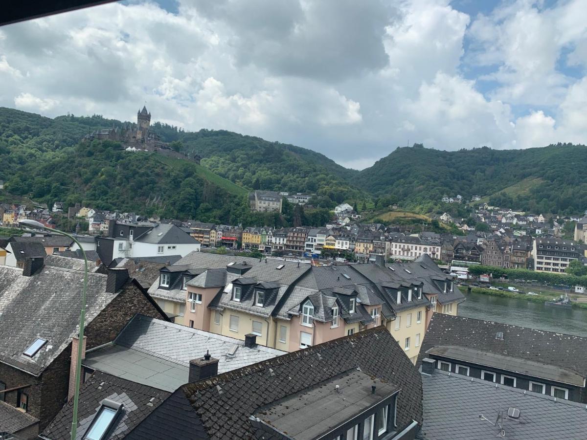 Hotel Und Gaestehaus Gute Quelle Cochem Exterior photo
